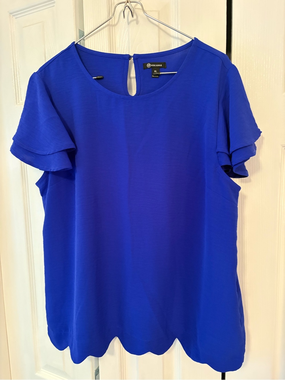 Versona  Women's Royal Blue Scallop Hem Short Sleeve Blouse